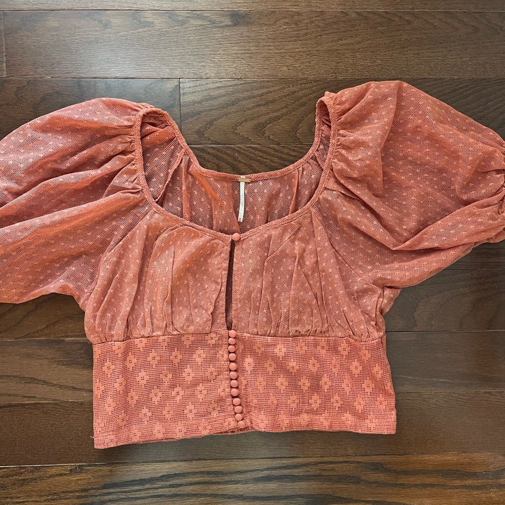 FREE PEOPLE mesh puff sleeve top size M